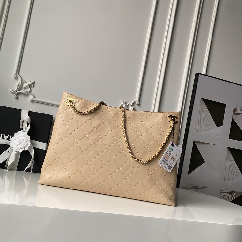 Ch**el Shopping Bag(HIGH-END GRADE)