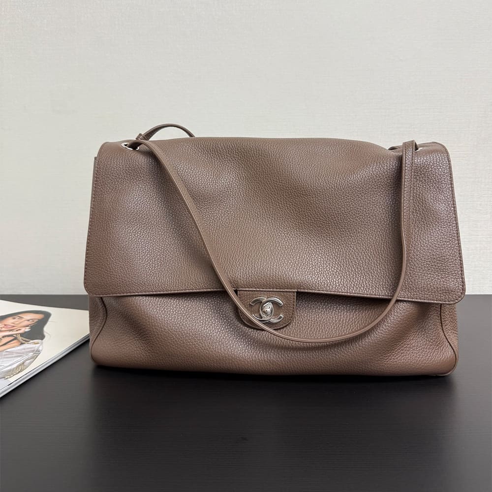 Ch**el Maxi Flapbag(HIGH-END GRADE)