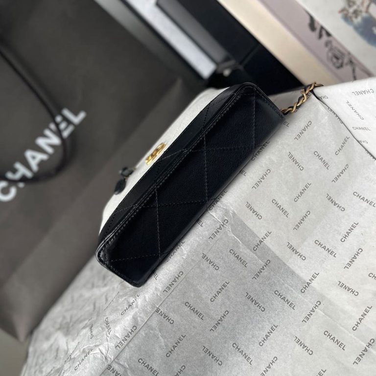 Ch**el Vanity with Chain(HIGH-END GRADE)