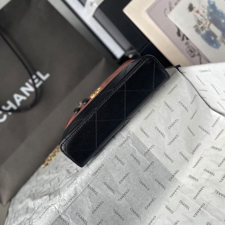 Ch**el Vanity with Chain(HIGH-END GRADE)
