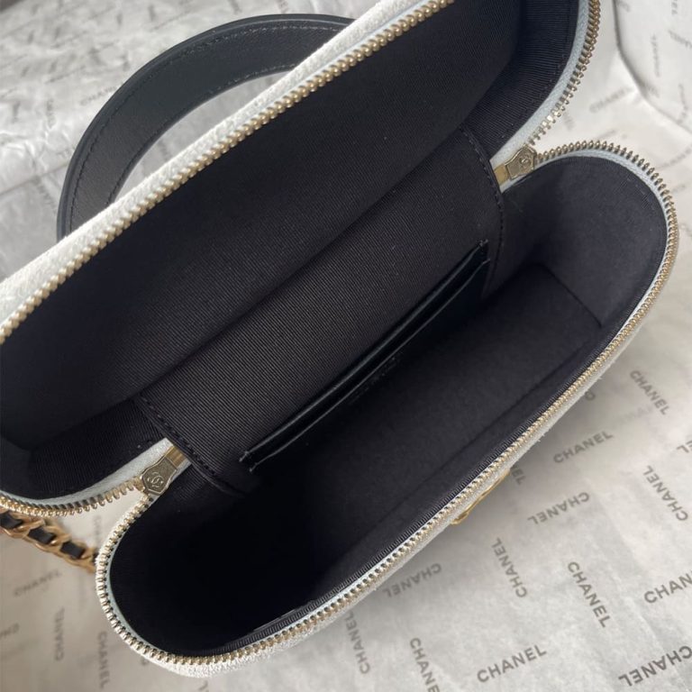 Ch**el Vanity with Chain(HIGH-END GRADE)