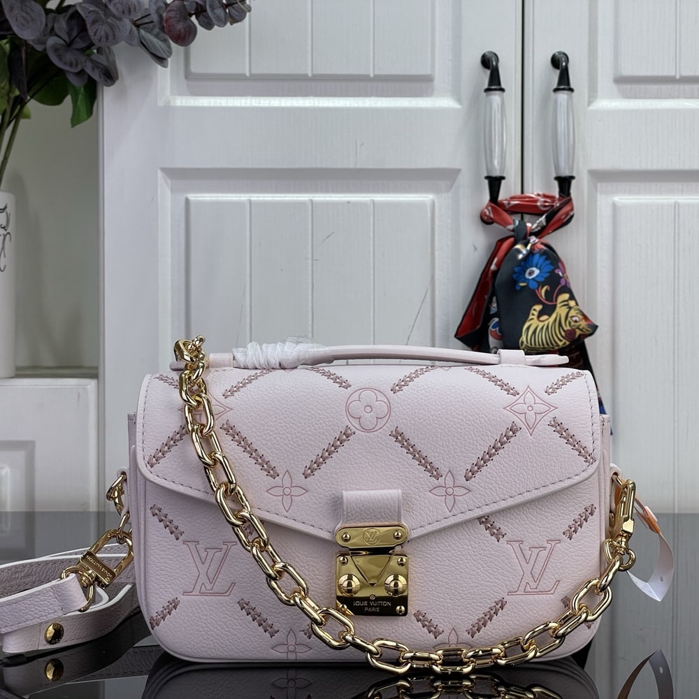 LV Pochette Metis East West(HIGH-END GRADE)