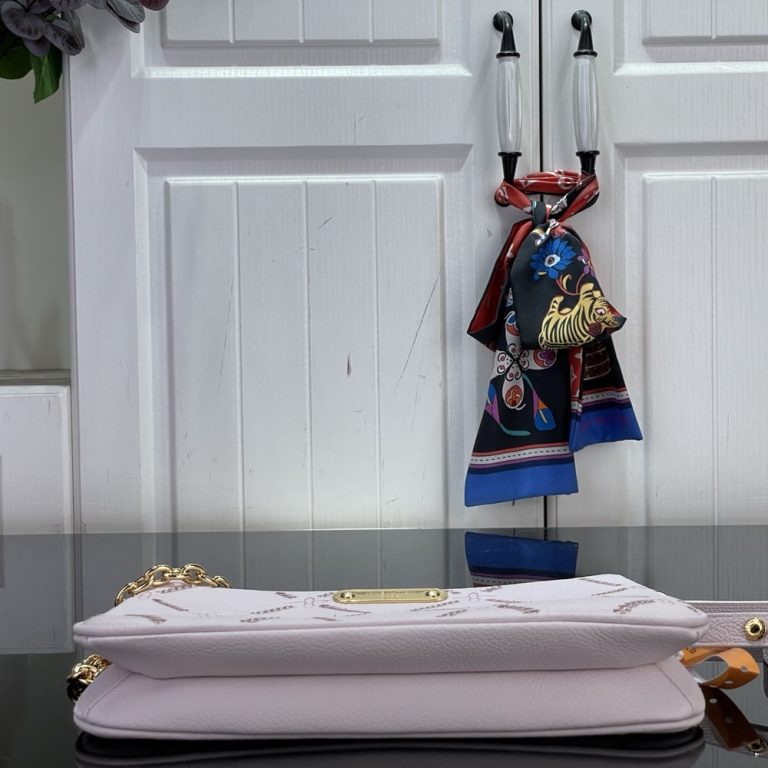 LV Pochette Liv(HIGH-END GRADE)